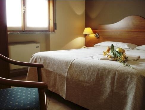 Hotel Trattoria Contini Sorbolo Cameră foto